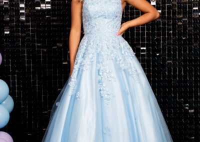 Ruby Prom at 14 & Sixpence